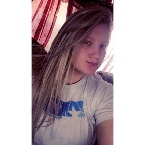 Meet your Posher, Logan